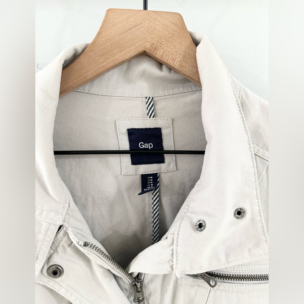 Gap Gray Utility Jacket Size Medium - image 6